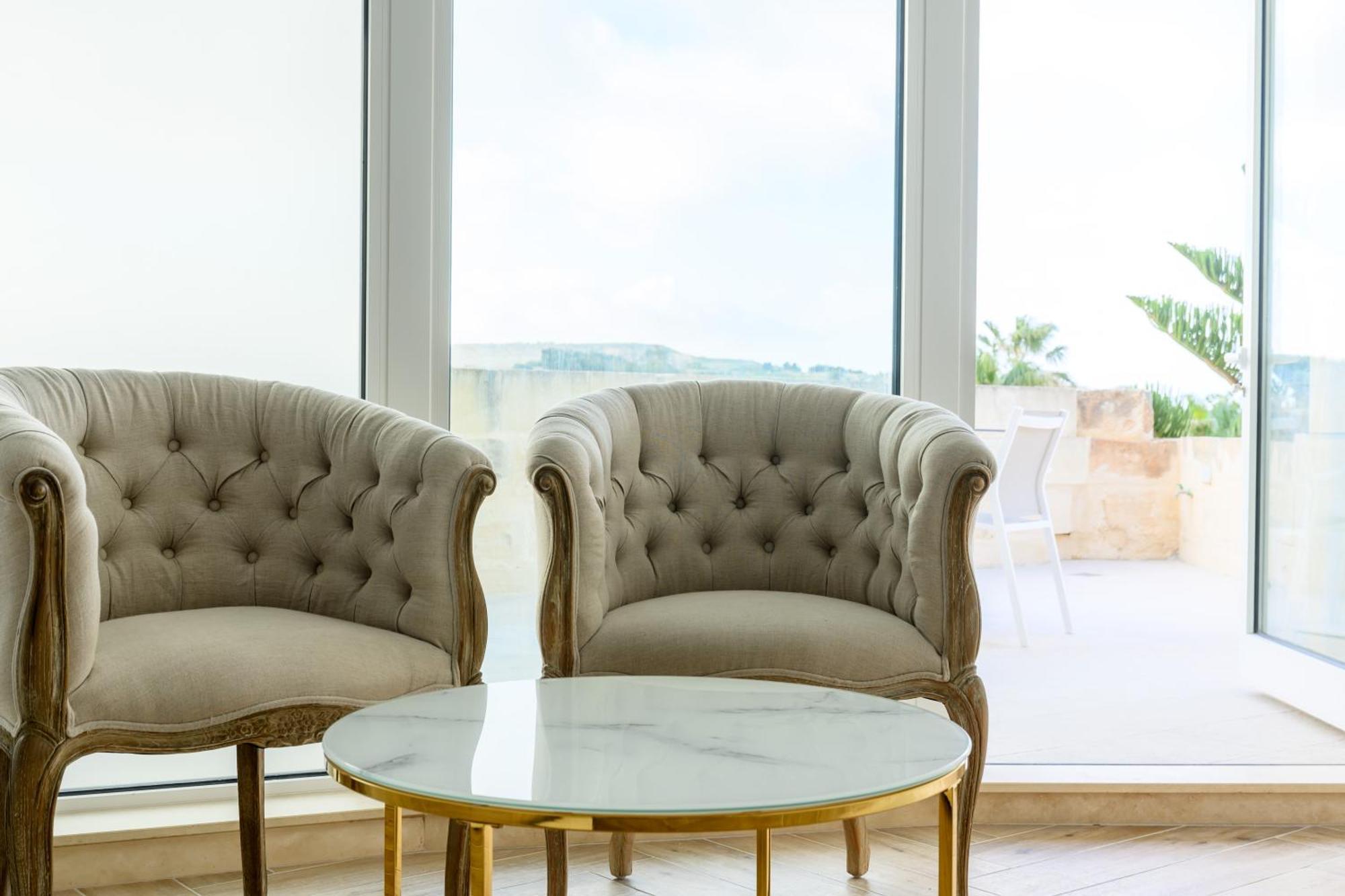 XVI Suites - Adults Only Naxxar Buitenkant foto